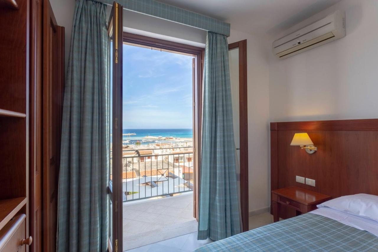 Albergo Auralba Сан-Віто-Ло-Капо Екстер'єр фото